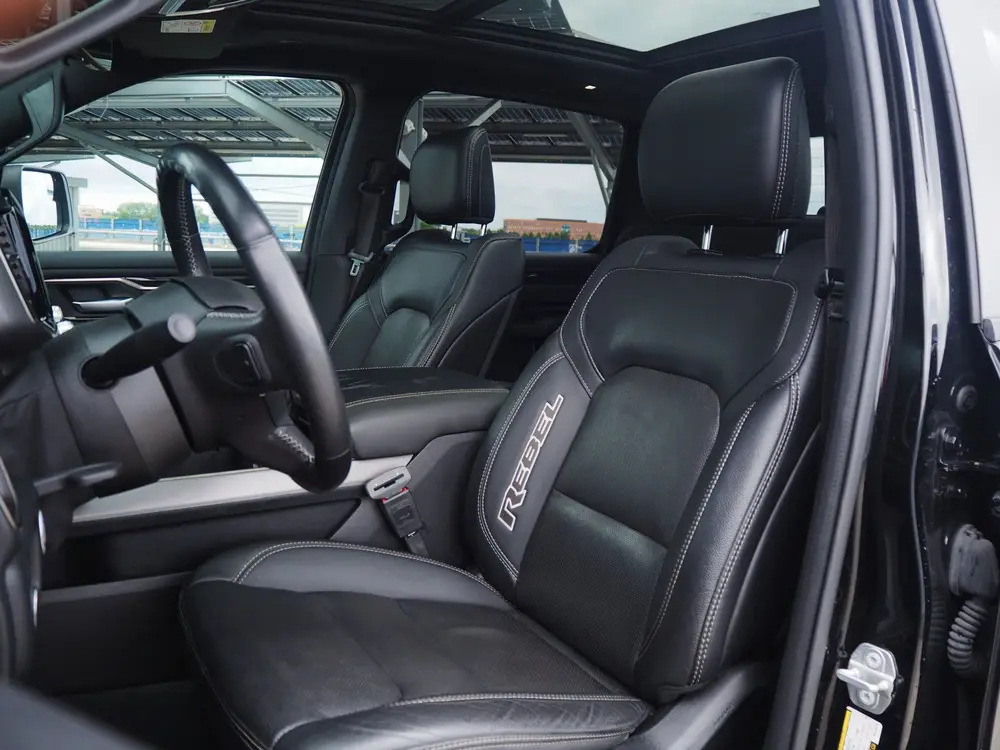 Dodge Ram 1500 5.7 HEMI - REBEL - 1e EIGENAAR - NL AUTO uit 2021, foto 15