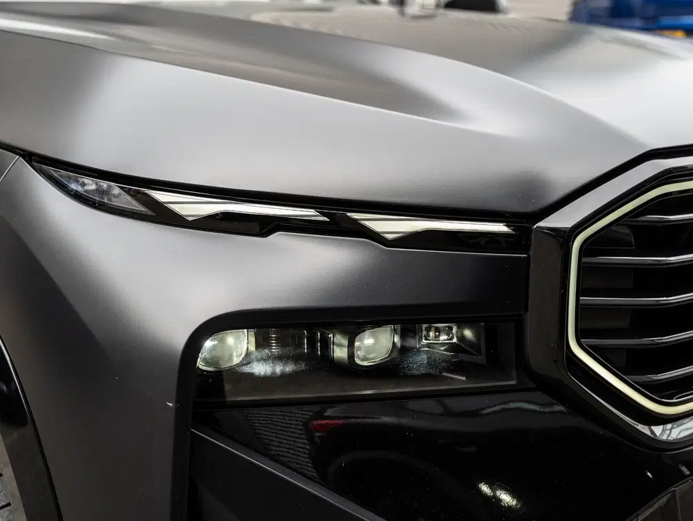 BMW XM PHEV Label Red 30 kWh uit 2024, foto 11