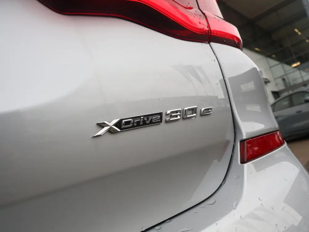 BMW X3 xDrive30e eDrive Edition uit 2021, foto 11