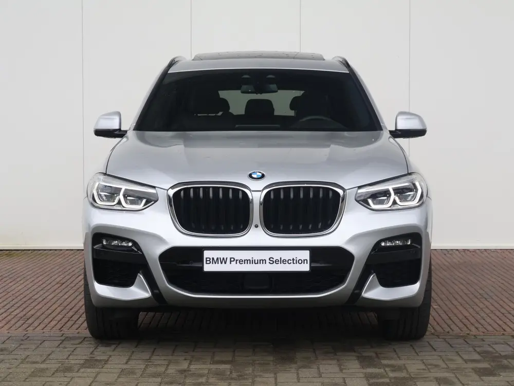 BMW X3 xDrive30e eDrive Edition uit 2021, foto 4