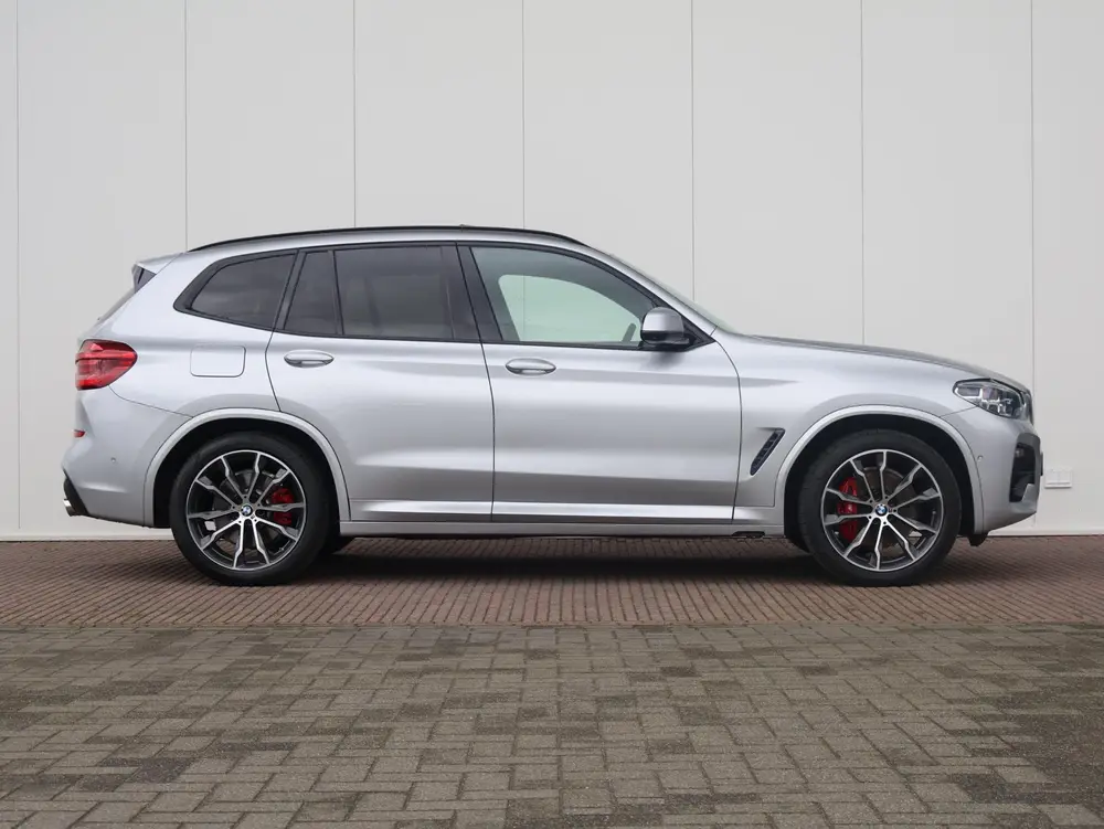 BMW X3 xDrive30e eDrive Edition uit 2021, foto 8