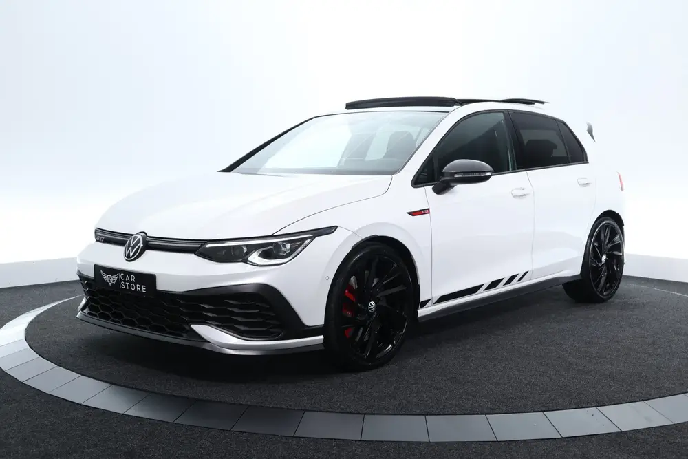 Volkswagen Golf 2.0 TSI GTI CLUBSPORT |PANO|CAMERA|CARPLAY|I uit 2022