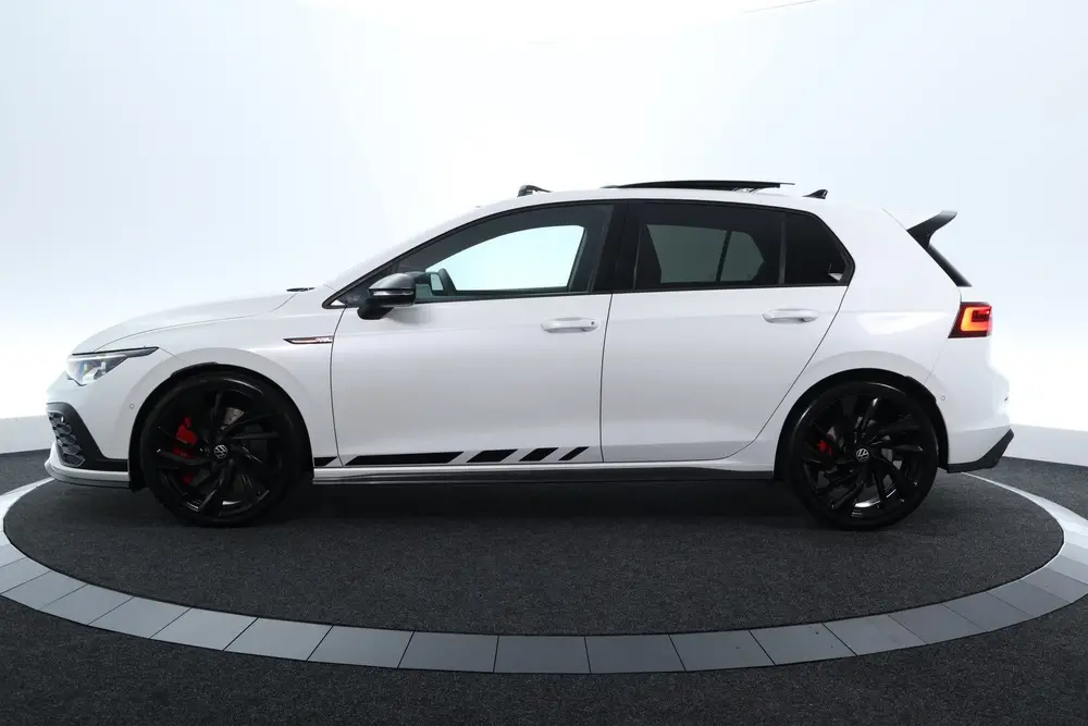 Volkswagen Golf 2.0 TSI GTI CLUBSPORT |PANO|CAMERA|CARPLAY|I uit 2022, foto 8