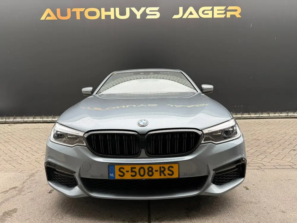 BMW 5-serie 530e iPerformance High Executive uit 2019, foto 9