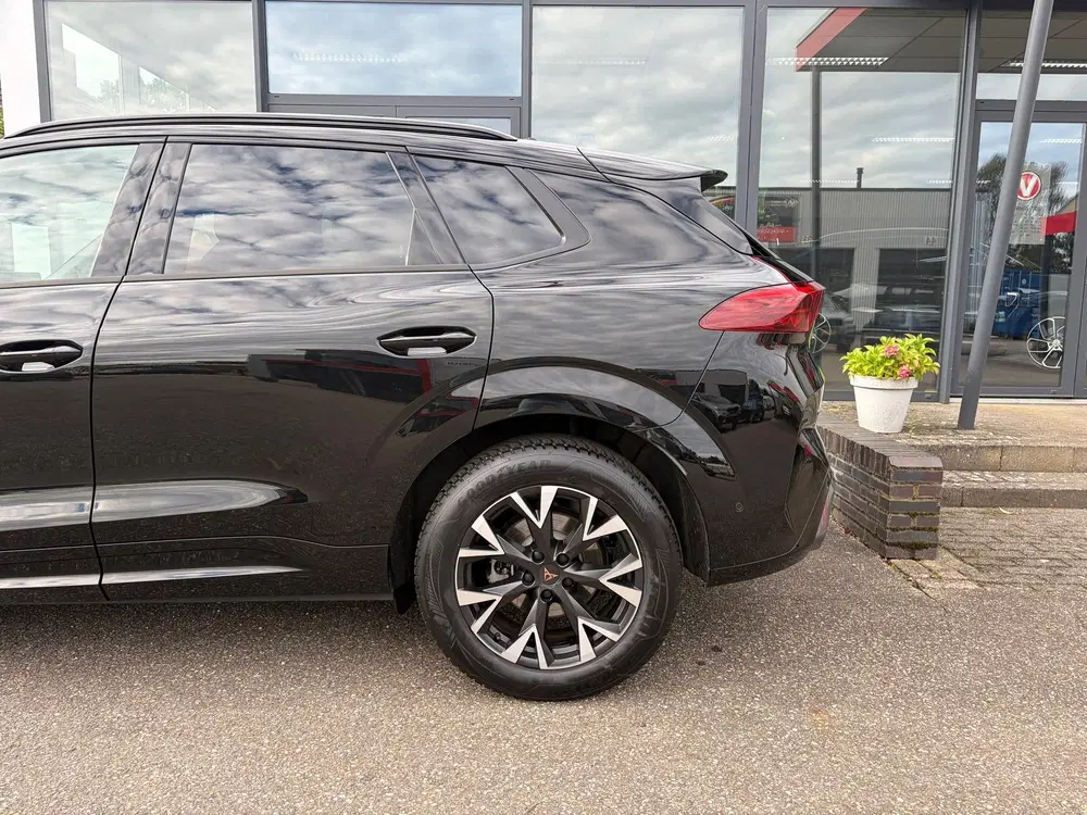 Cupra Terramar 1.5 TSI e-Hybrid Business uit 2025, foto 20