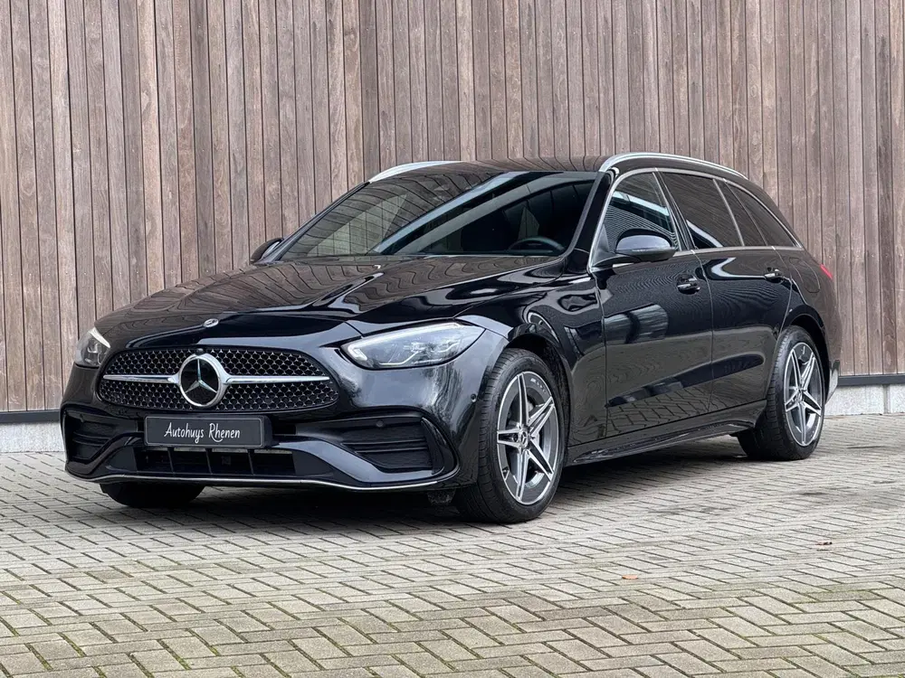 Mercedes-Benz C-Klasse C300 e AMG Line uit 2024, foto 2