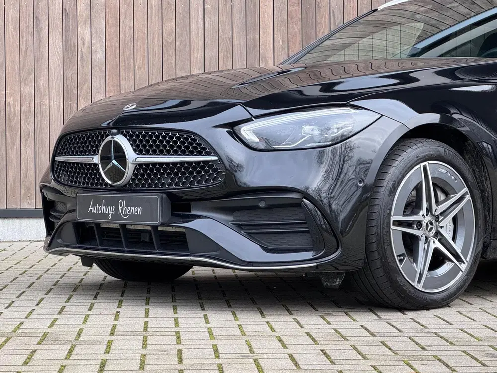 Mercedes-Benz C-Klasse C300 e AMG Line uit 2024, foto 4