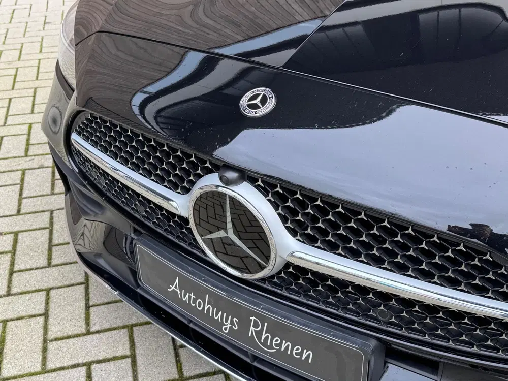 Mercedes-Benz C-Klasse C300 e AMG Line uit 2024, foto 6