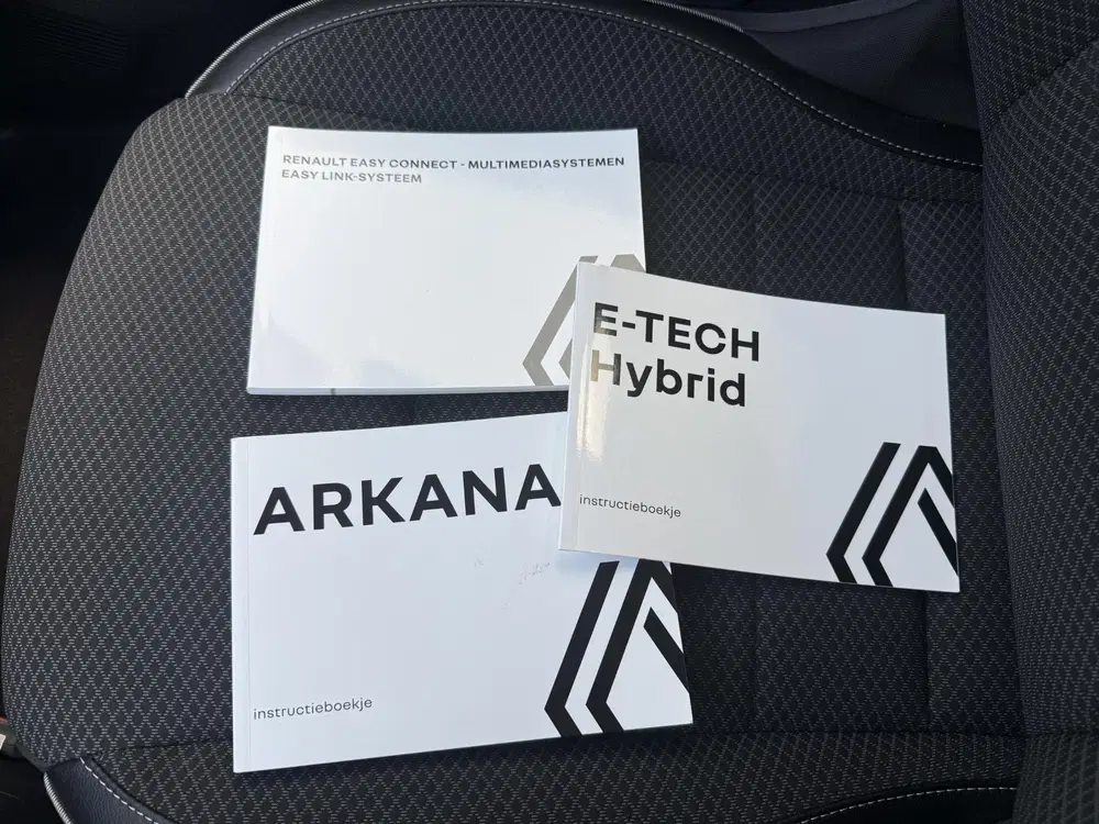 Renault Arkana 1.6 E-Tech Hybrid 145 Intens uit 2023, foto 6