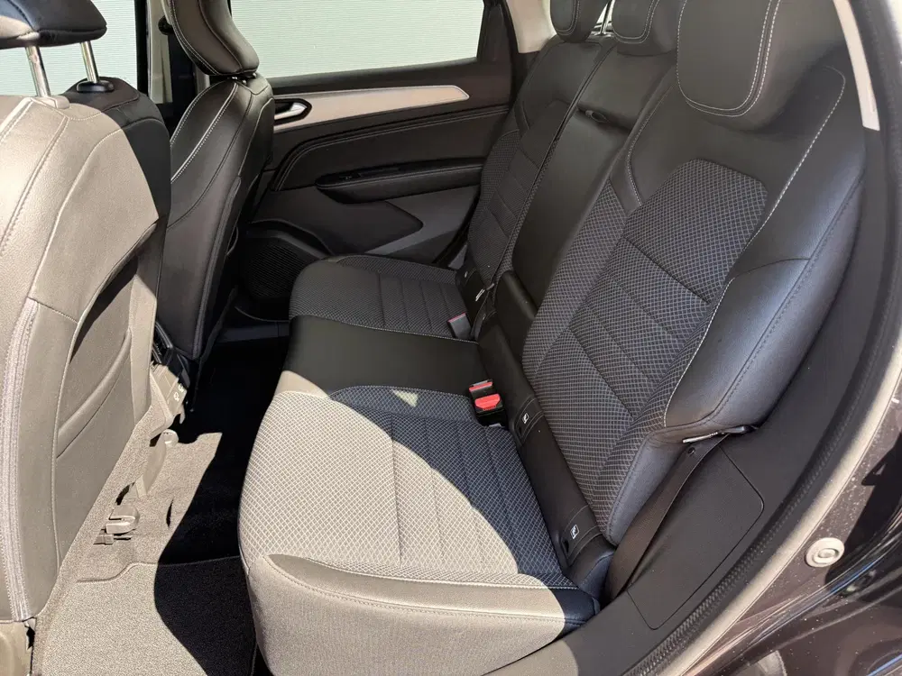 Renault Arkana 1.6 E-Tech Hybrid 145 Intens uit 2023, foto 7