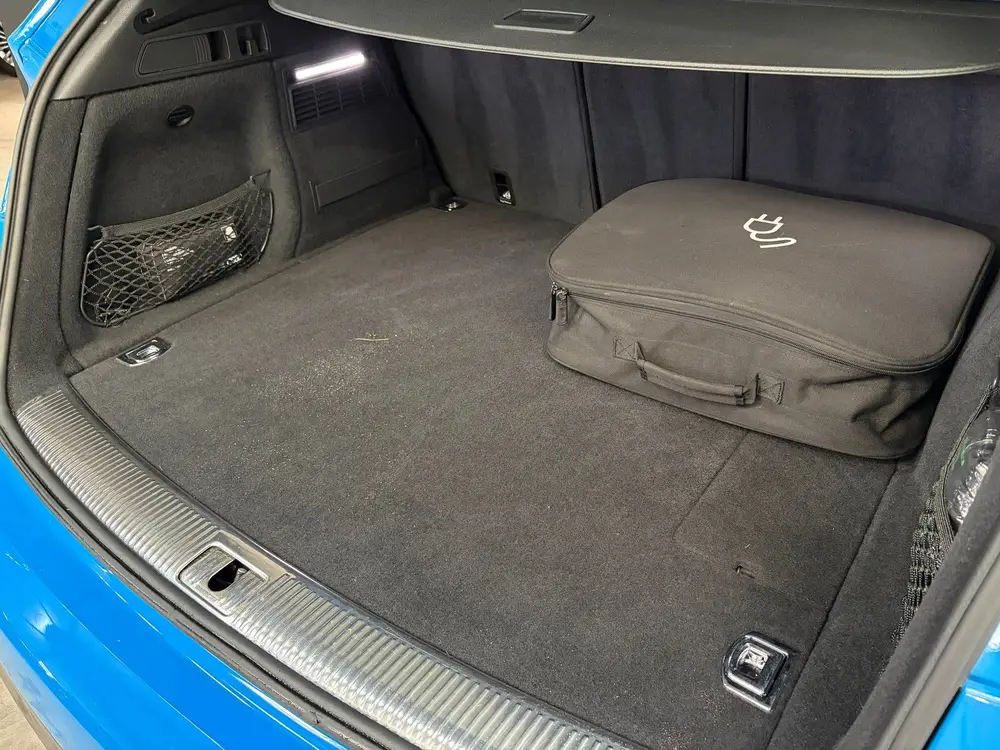 Audi Q5 55 TFSI e quattro Competition Panoramadak uit 2019, foto 12