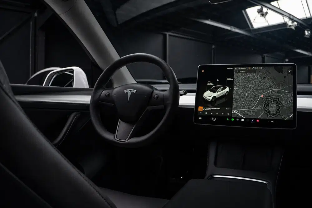 Tesla Model Y SOH: 95 uit 2022, foto 19