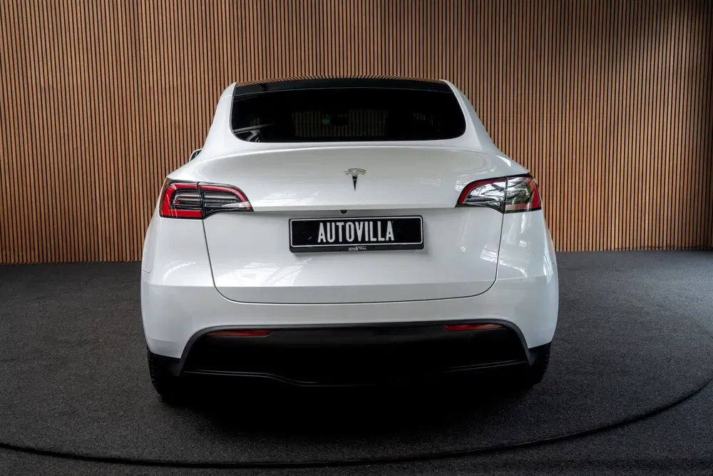 Tesla Model Y SOH: 95 uit 2022, foto 4