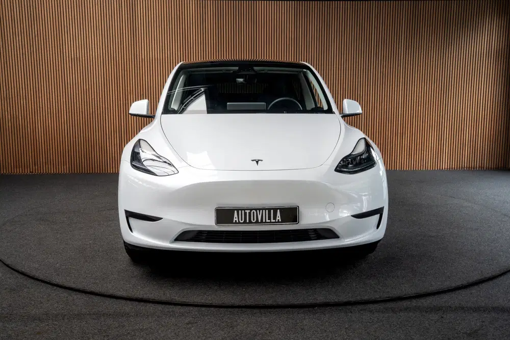 Tesla Model Y SOH: 95 uit 2022, foto 5
