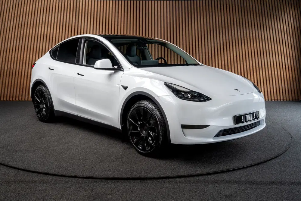 Tesla Model Y SOH: 95 uit 2022, foto 9