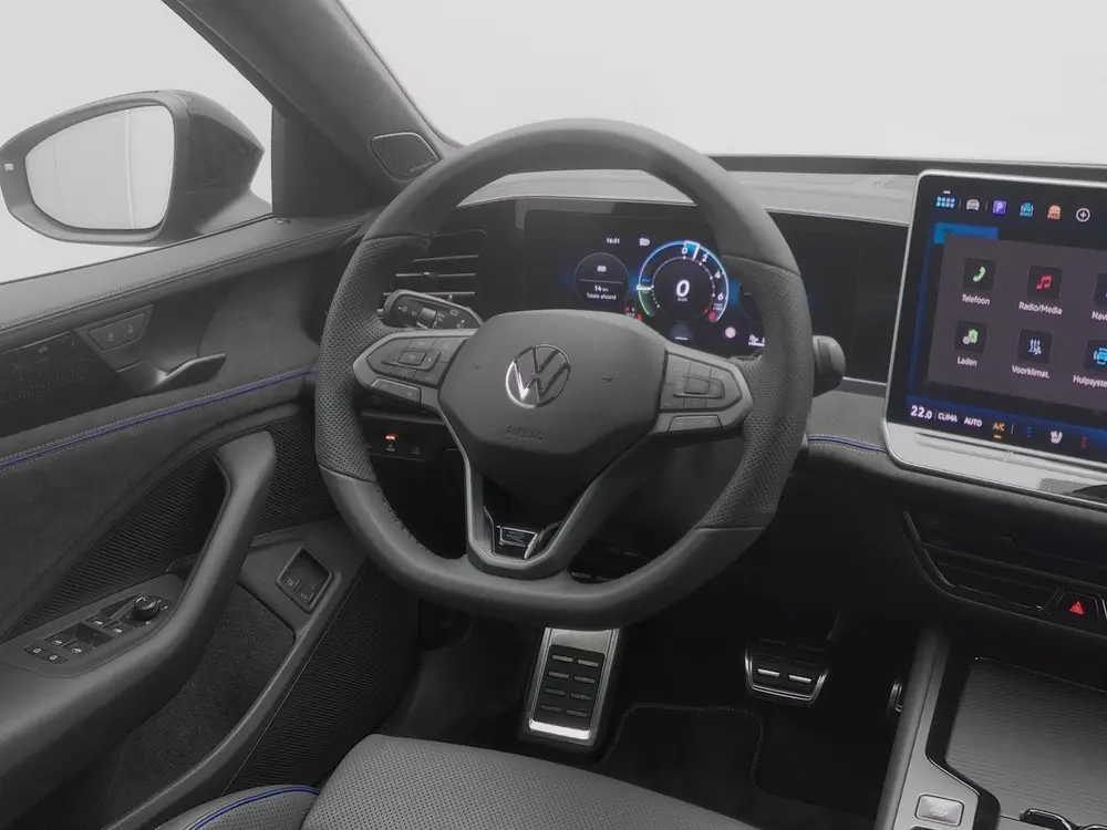 Volkswagen Passat Variant 1.5 eHybrid R-Line Edition 272 PK uit 2026, foto 8