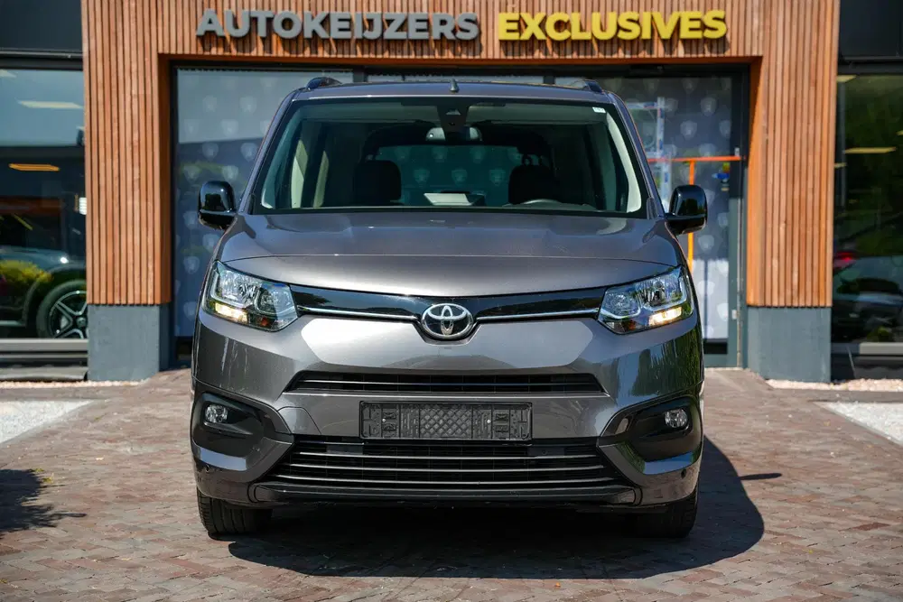 Toyota Proace City Geel Kenteken 5 Persoons Automaat Navi uit 2024, foto 3
