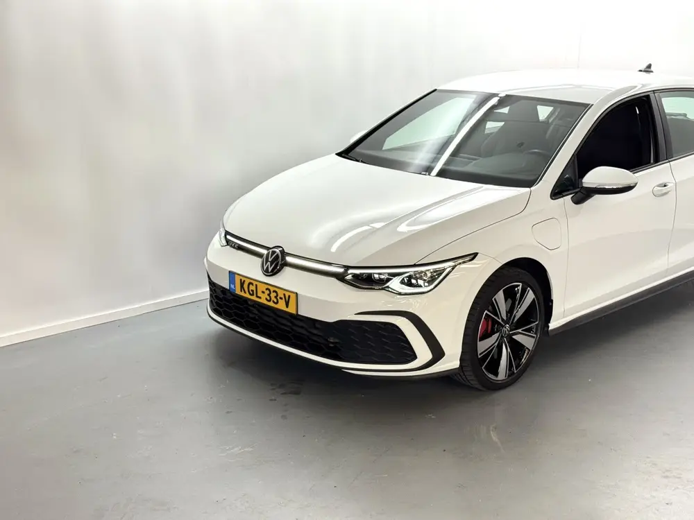 Volkswagen Golf 1.4 eHybrid GTE / Virtual / Carplay / PDC uit 2021, foto 10