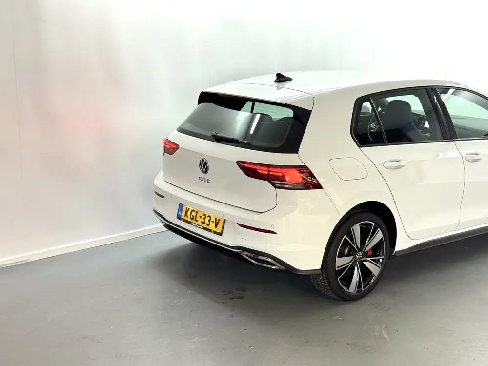 Volkswagen Golf 1.4 eHybrid GTE / Virtual / Carplay / PDC uit 2021, foto 11