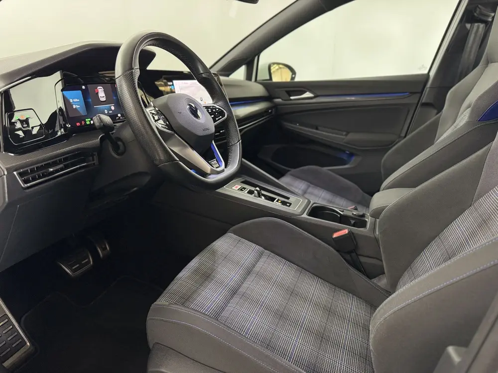 Volkswagen Golf 1.4 eHybrid GTE / Virtual / Carplay / PDC uit 2021, foto 12