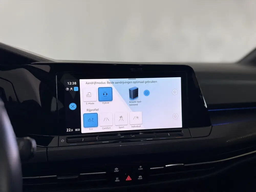 Volkswagen Golf 1.4 eHybrid GTE / Virtual / Carplay / PDC uit 2021, foto 18