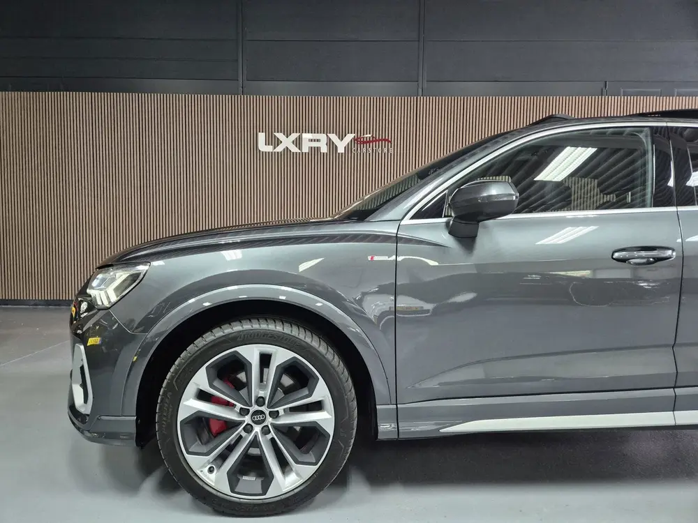 Audi Q3 40 TFSI quattro S Edition uit 2024, foto 9