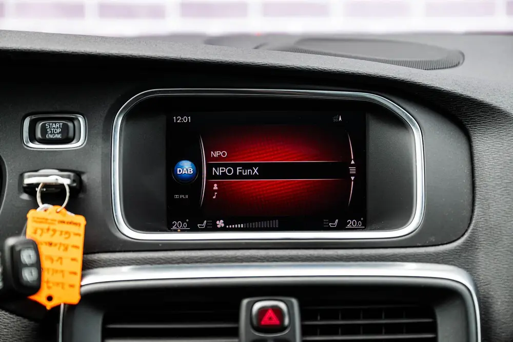 Volvo V40 1.5 T3 Polar+ Sport | Parkeerverwarming | Panorama uit 2019, foto 11