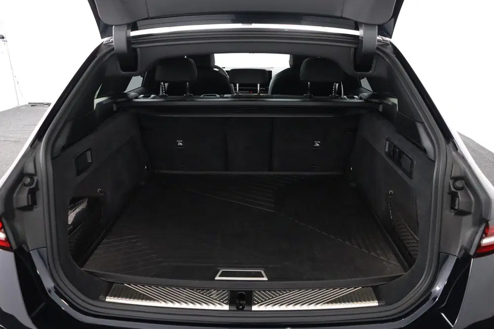 BMW i5 eDrive40 M Sport Edition 84 kWh uit 2026, foto 19