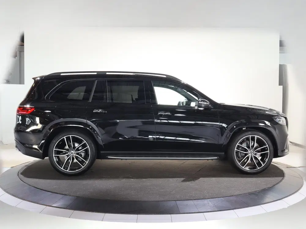 Mercedes-Benz GLS 450 4MATIC AMG Line uit 2025, foto 2