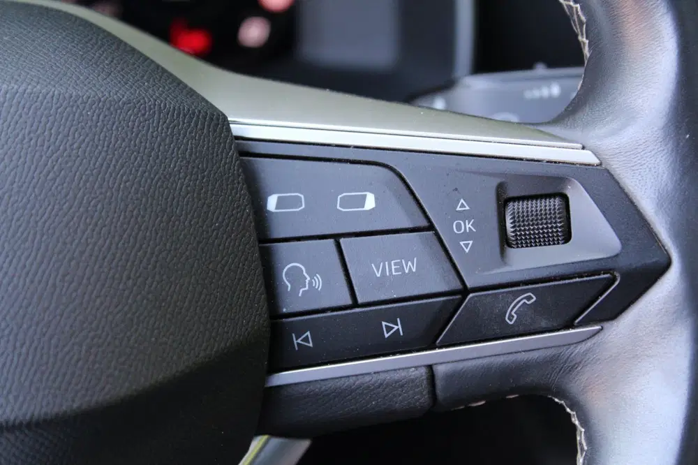 SEAT Leon 1.0 TSI Style Business Intense 110PK uit 2021, foto 20