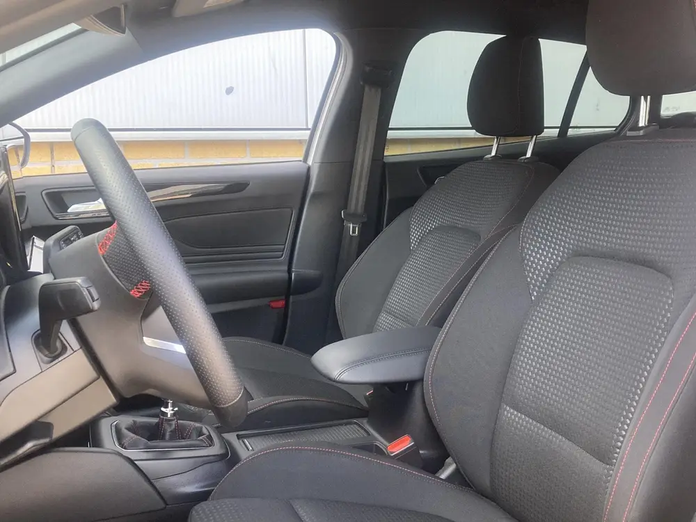 Ford Focus 1.0 EcoBoost Hybrid 125 pk ST Line Wagon N uit 2024, foto 9