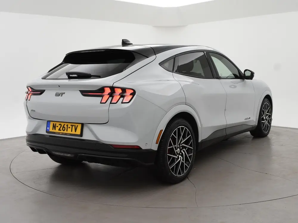 Ford Mustang Mach-E GT EXTENDED AWD 98 KWH 487 PK SOH 92% BT uit 2021, foto 2