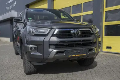 Toyota Hilux 2.8 D-4D Double Cab Invincible uit 2023
