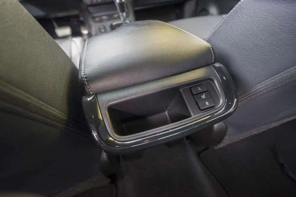 Toyota Hilux 2.8 D-4D Double Cab Invincible uit 2023, foto 15