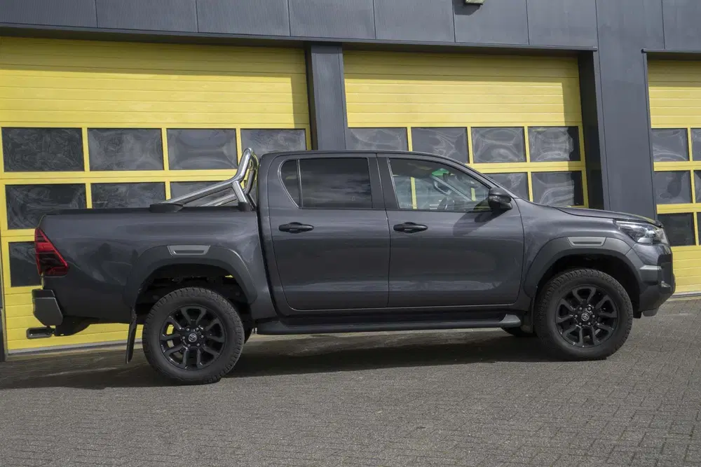 Toyota Hilux 2.8 D-4D Double Cab Invincible uit 2023, foto 4