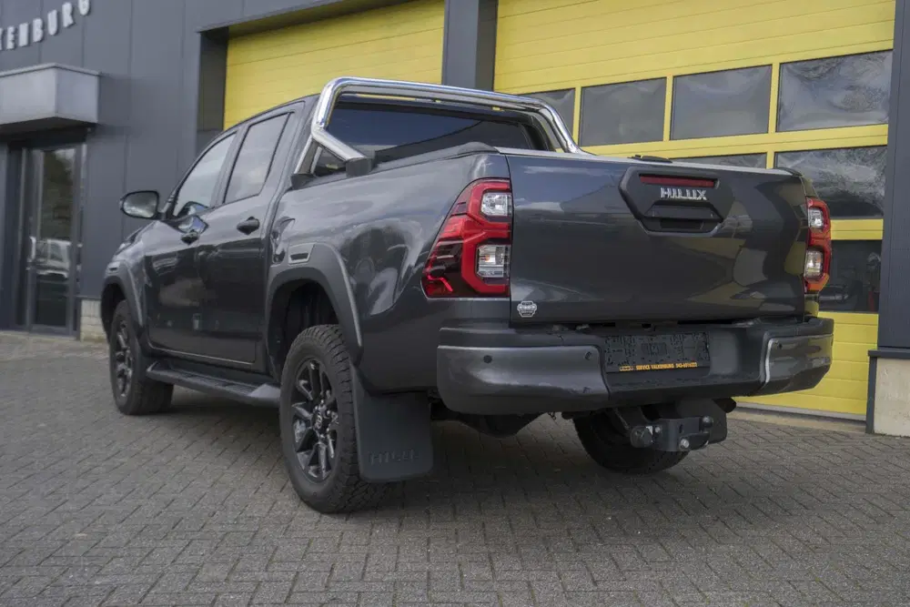 Toyota Hilux 2.8 D-4D Double Cab Invincible uit 2023, foto 6
