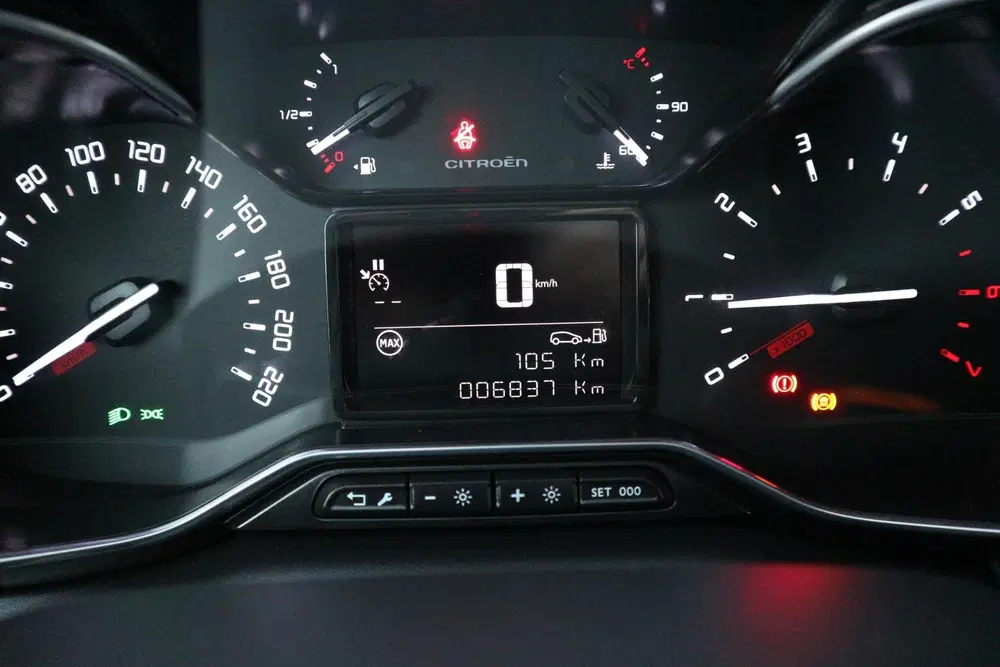 Citroën C3 Aircross Citroen C3 AIRCROSS 1.2 PureTech Shine NAV uit 2021, foto 15