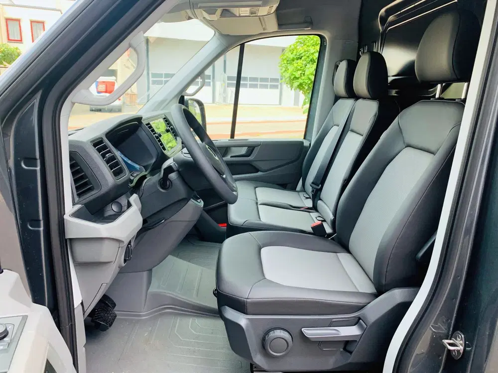 Volkswagen Crafter 35 2.0 Tdi L3H3 140Pk BPM vrij LED Koplam uit 2023, foto 2