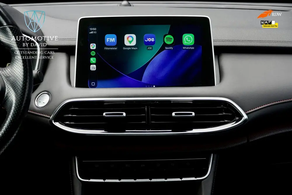 MG EHS 1.5 TGDI 258 pk LUXURY HYBRID AUTOMAAT / PANORAMADAK uit 2022, foto 13