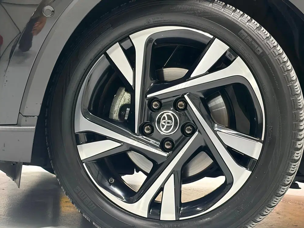 Toyota C-Hr 2.0 Hybrid Dynamic uit 2023, foto 10
