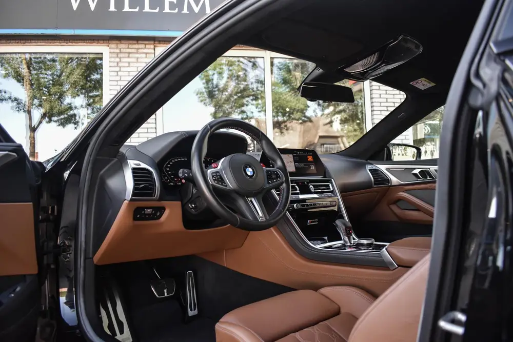 BMW 8-serie M8 Competition Keramisch Zitklima ORG NL A uit 2019, foto 18