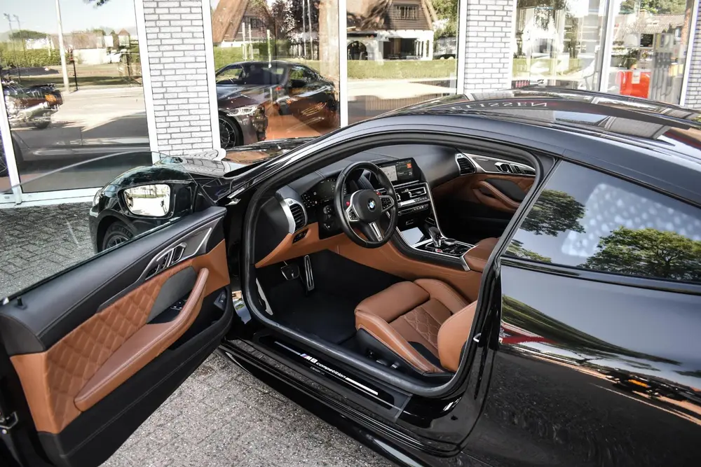 BMW 8-serie M8 Competition Keramisch Zitklima ORG NL A uit 2019, foto 5