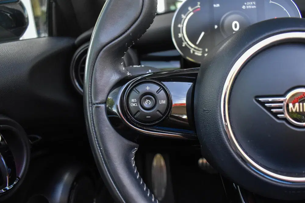Mini Cabrio 1.5 Cooper Aut. JCW Pack Leder Navi Pro Ap uit 2021, foto 13