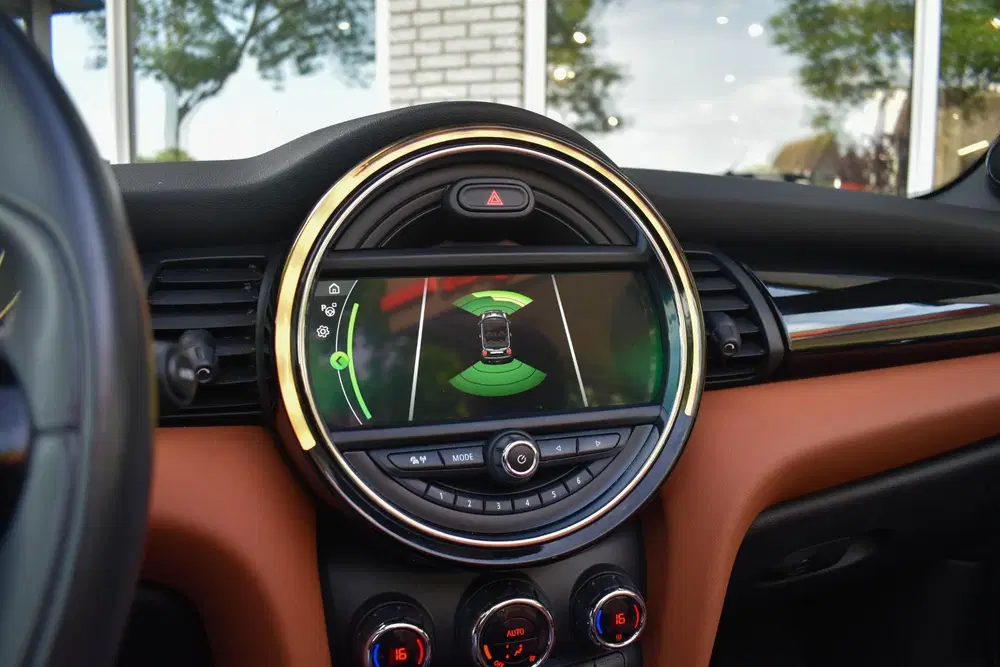 Mini Cabrio 1.5 Cooper Aut. JCW Pack Leder Navi Pro Ap uit 2021, foto 20