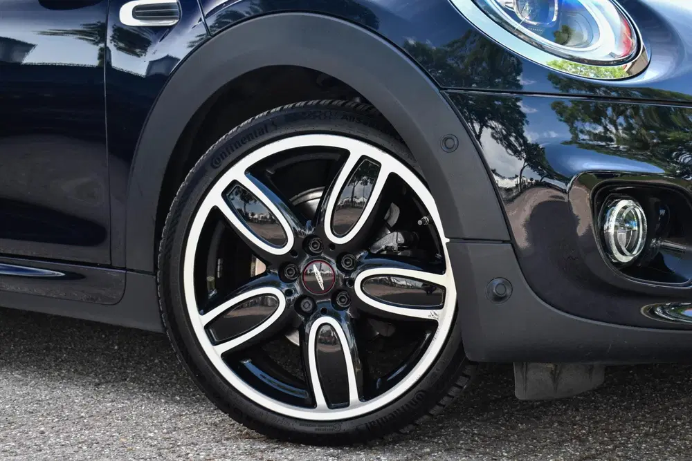 Mini Cabrio 1.5 Cooper Aut. JCW Pack Leder Navi Pro Ap uit 2021, foto 6