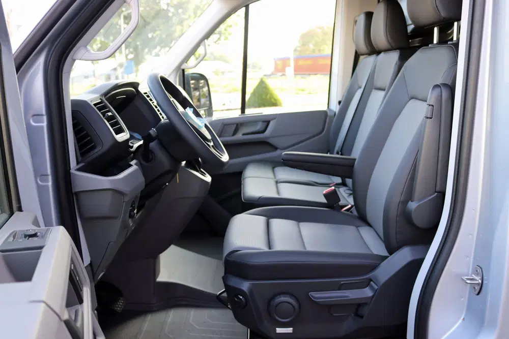 Volkswagen Crafter 35 2.0 Tdi L3H3 177Pk BPM vrij LED Koplam uit 2023, foto 2