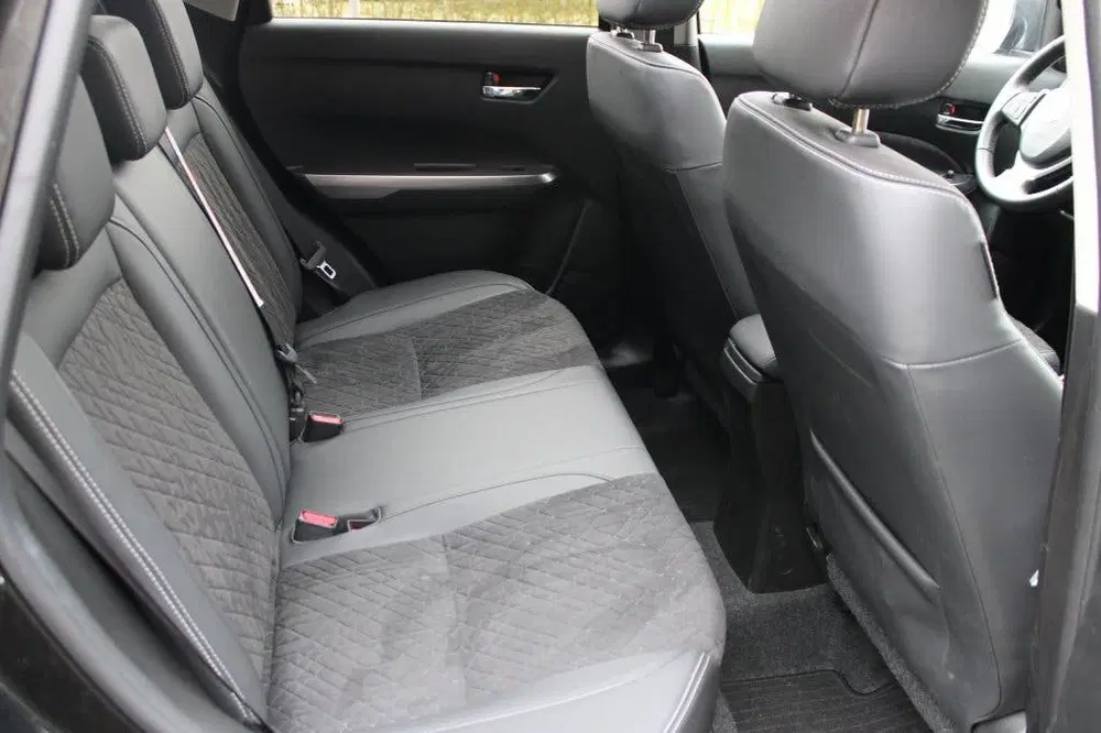 Suzuki Vitara 1.4 Boosterjet Style Smart Hybrid uit 2025, foto 10
