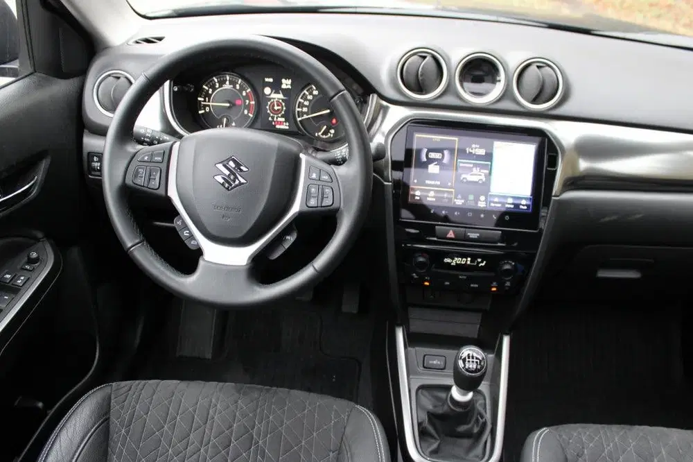 Suzuki Vitara 1.4 Boosterjet Style Smart Hybrid uit 2025, foto 4