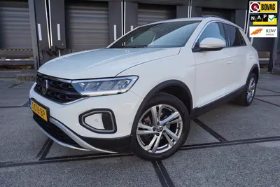 Volkswagen T-Roc 1.0 TSI Life 75 Edition uit 2023
