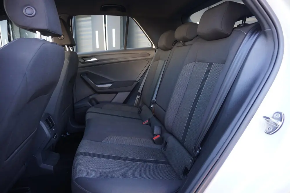 Volkswagen T-Roc 1.0 TSI Life 75 Edition uit 2023, foto 4